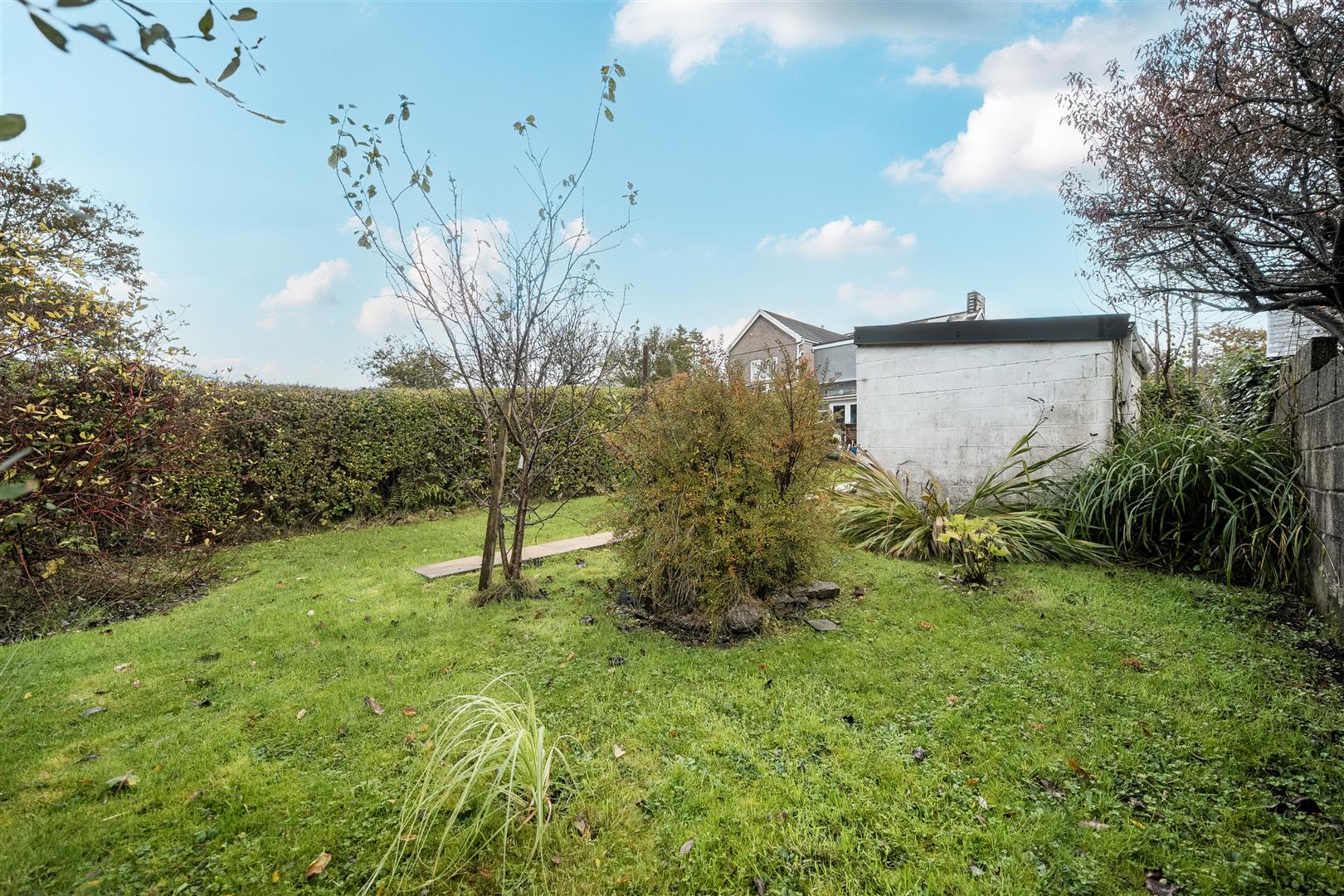 Pentre Road, Grovesend, Swansea, SA4 8DD